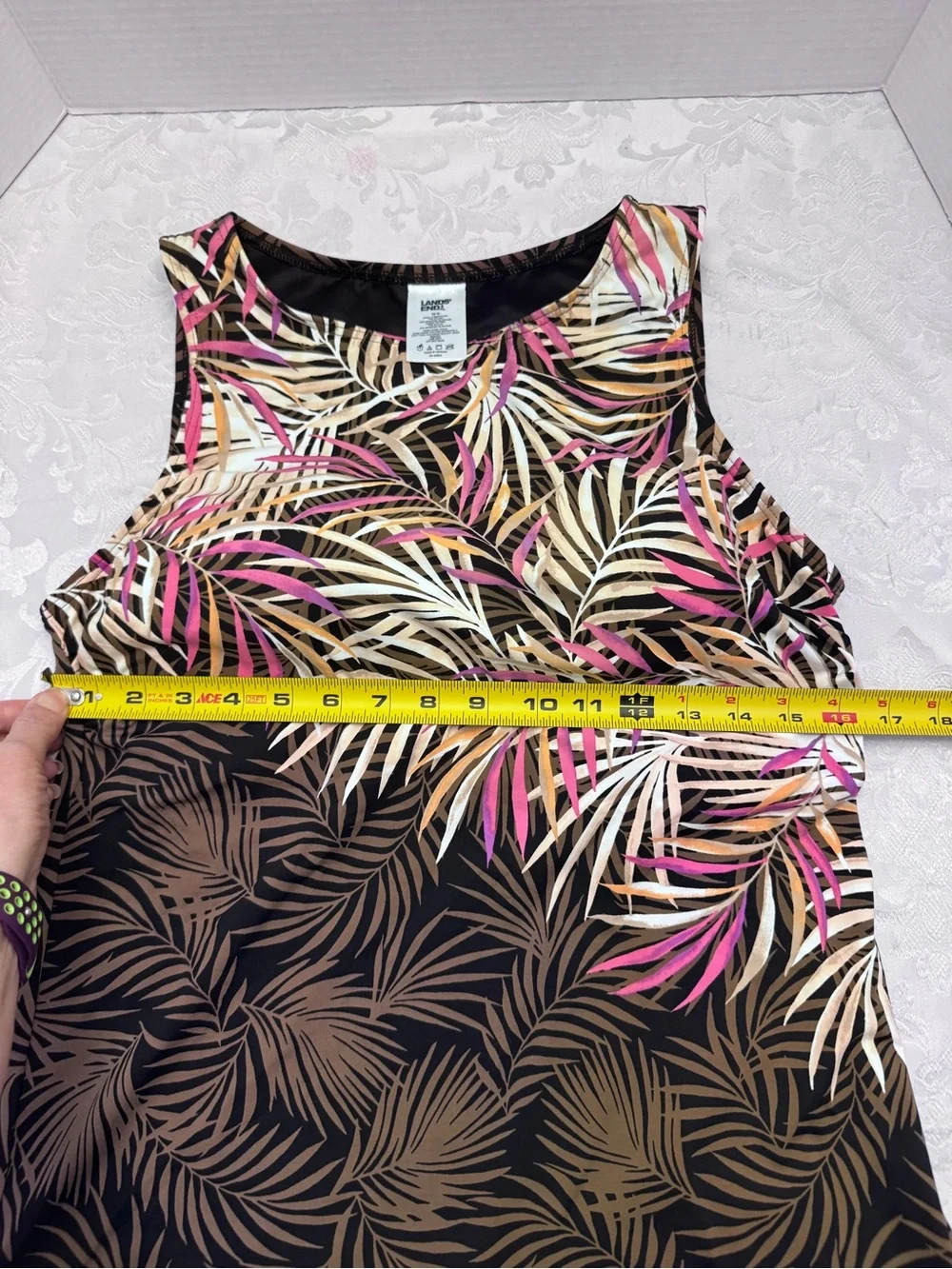 Lands’ End 12D High Neck Modest Tankini Swimsuit Top‎ Palm Leaf Brown Resort